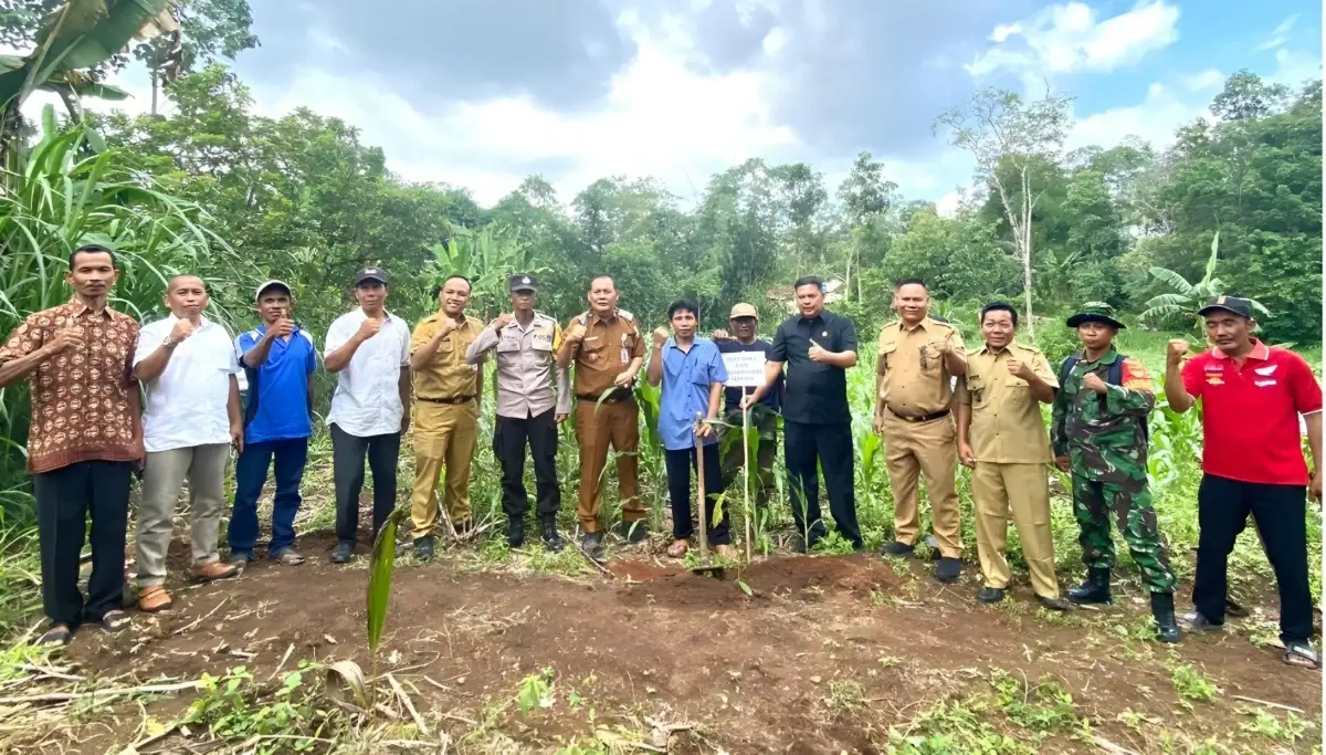 Kelompok Tani Kakao Pesawaran Lakukan Tanam Perdana, Genjot Peremajaan Komoditas Lokal