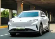 Keren! Mobil Ini Dibekali Sistem Navigasi Satelit Mandiri