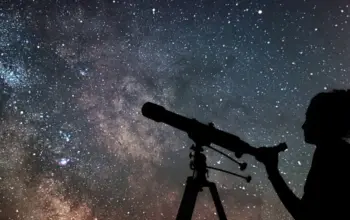 Langit Desember 2025 Dipenuhi Keajaiban: Meteor Gemilang & Fenomena Solstis