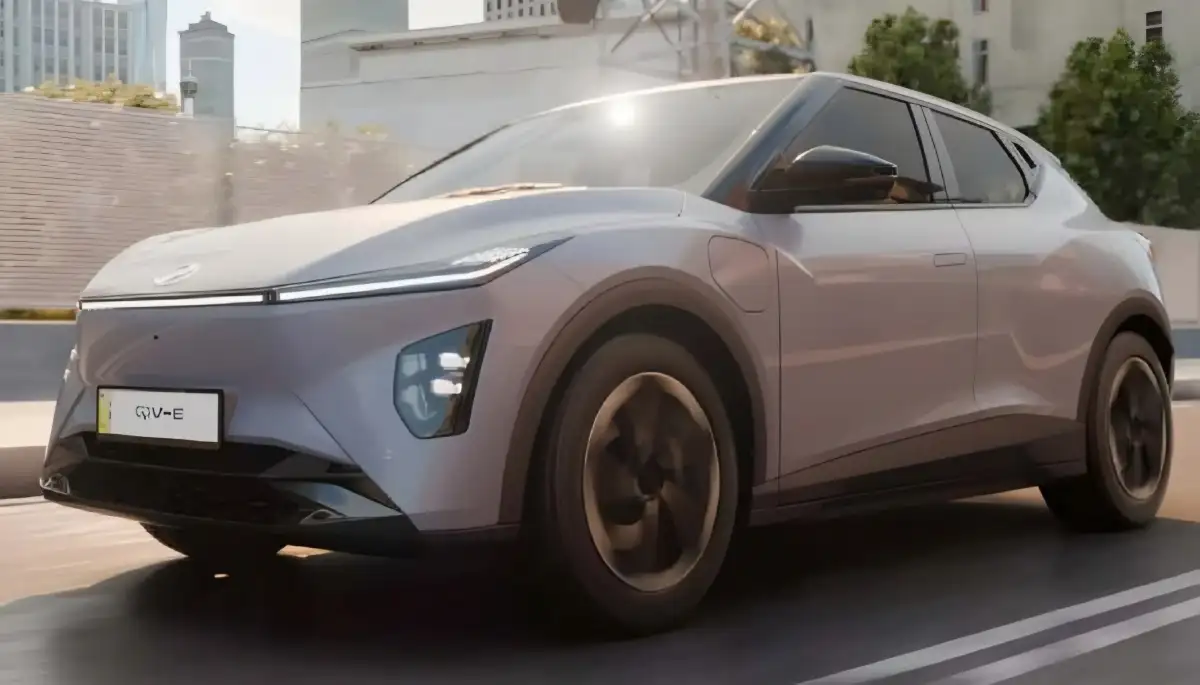 Malaysia Resmi Luncurkan Mobil Listrik Pertamanya, Perodua QV-E