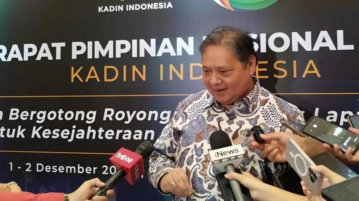 Menko Airlangga Nilai Serbuan Mobil Listrik Picu Penurunan Harga Otomotif Nasional