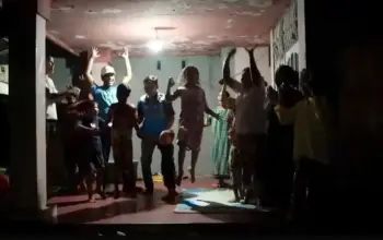 PT PLN Pulihkan 100% Sistem Kelistrikan Sumatera Barat Pasca Bencana, Aktivitas Warga Kembali Normal 3 PLN Tuntaskan Pemulihan Listrik Sumatera Barat 100% Usai Bencana, Kerja Tanpa Lelah Berbuah Hasil