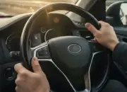 Setir Mobil Goyang Kanan Kiri? Ini Penyebab dan Cara Mengatasinya