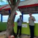 Tingkatkan Kenyamanan Wisatawan, PHE OSES dan BUMDes Tambah Gazebo di Pantai Kerang Mas