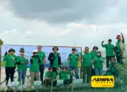Adira Finance Tanam 350 Pohon Mangrove di Dusun Tangkolak, Karawang