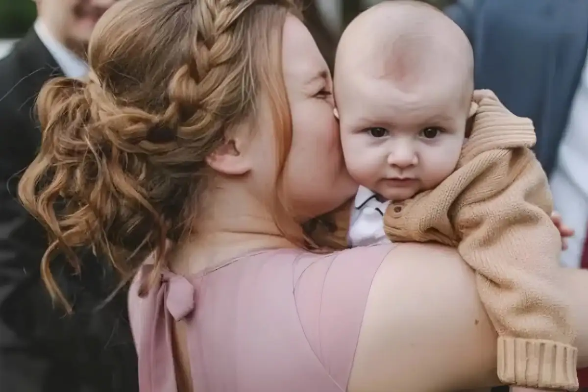 Arti Mimpi Menggendong Bayi Laki-laki, Pertanda Keberuntungan