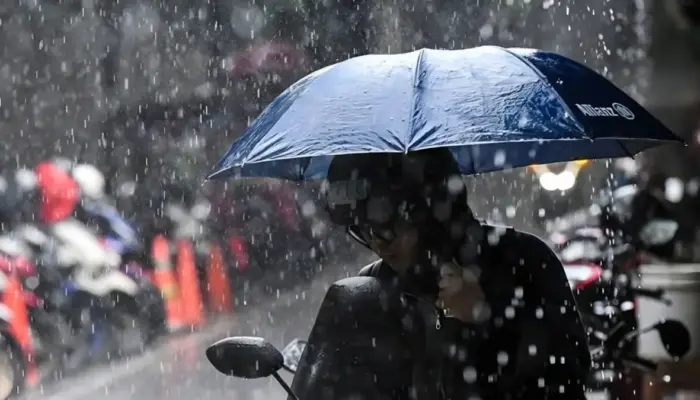 BMKG Peringatkan Lima Provinsi Siaga Hujan Lebat 12–15 Januari 2026, Masyarakat Diminta Waspada