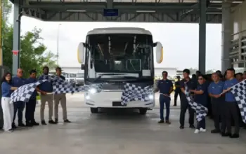 Bus Mercedes-Benz Made in Cikarang Kini Diekspor DCVI ke Thailand