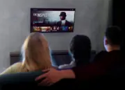 Tips Merawat Smart TV agar Tetap Awet, Responsif, dan Tidak Cepat Rusak