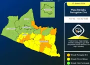 Cuaca Ekstrem Berpotensi Landa DIY Sore Ini, Warga Diminta Tingkatkan Kewaspadaan 10 Cuaca Ekstrem Terjang DIY Sore Hari, Hujan Lebat dan Angin Kencang Diperkirakan Berlanjut