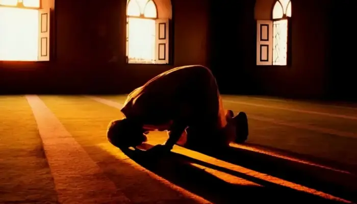 Keutamaan Sholat Taubat Nasuha dan Bacaan Doanya Sesuai Anjuran Rasulullah SAW