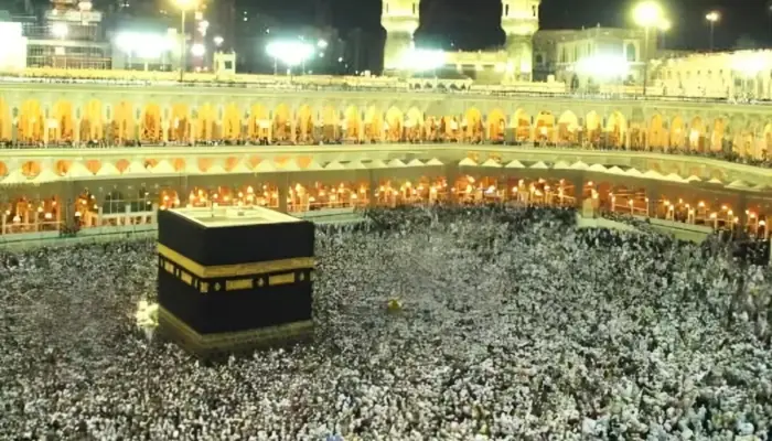 Doa untuk Keluarga yang Ditinggal Pergi Haji dan Umrah, Lengkap Arab, Latin, dan Artinya