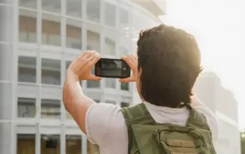 Foto Terganggu Objek? Begini Cara Hapus Orang & Benda Tanpa Aplikasi 5 Gangguan di Foto? Begini Cara Menghapus Benda & Orang Tanpa Pakai Aplikasi!