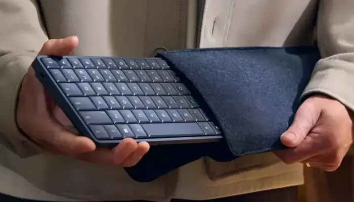 HP EliteBoard G1a: Keyboard Sekaligus PC Berotak Ryzen AI Pro yang Debut di CES 2026