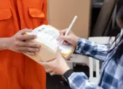 Waspada Penipuan Refund Paket via QRIS, Uang Bukannya Kembali Malah Raib 13 Hati-hati! QRIS Refund Paket Ternyata Penipuan, Uang Hilang Begitu Saja