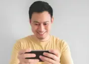 414 Miliar Jam di Layar HP, Indonesia Jadi Juara Asia Tenggara Penggunaan Smartphone 2025 10 Indonesia Juara Asia Tenggara Penggunaan Smartphone 2025, Tembus 414 Miliar Jam