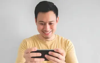 414 Miliar Jam di Layar HP, Indonesia Jadi Juara Asia Tenggara Penggunaan Smartphone 2025 3 Indonesia Juara Asia Tenggara Penggunaan Smartphone 2025, Tembus 414 Miliar Jam