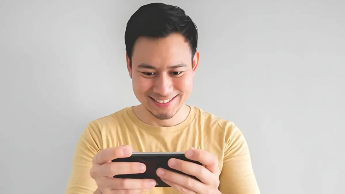 Indonesia Juara Asia Tenggara Penggunaan Smartphone 2025, Tembus 414 Miliar Jam