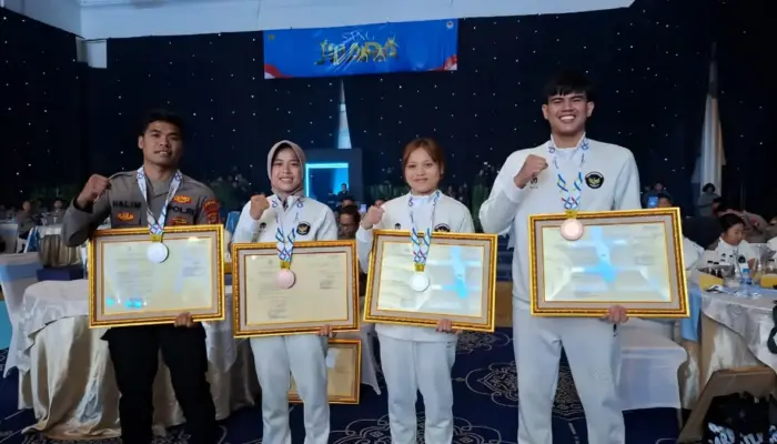 Empat Atlet Lampung Peraih Medali SEA Games Terima Penghargaan Kapolri