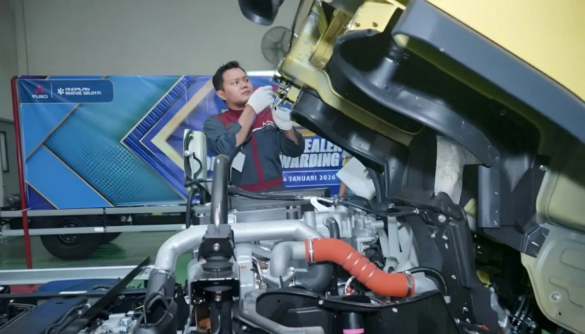 Kompetisi Teknisi Jadi Kunci Mitsubishi Fuso Mempercepat Servis Kendaraan