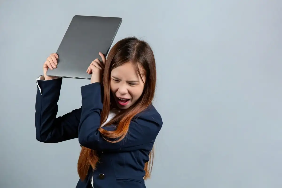 Lima Masalah IT yang Sering Ganggu Produktivitas Kantor dan Solusinya