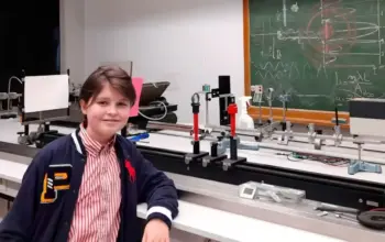 Mengejutkan! Remaja 15 Tahun Raih Gelar Doktor Fisika, Targetkan Ciptakan “Manusia Super”