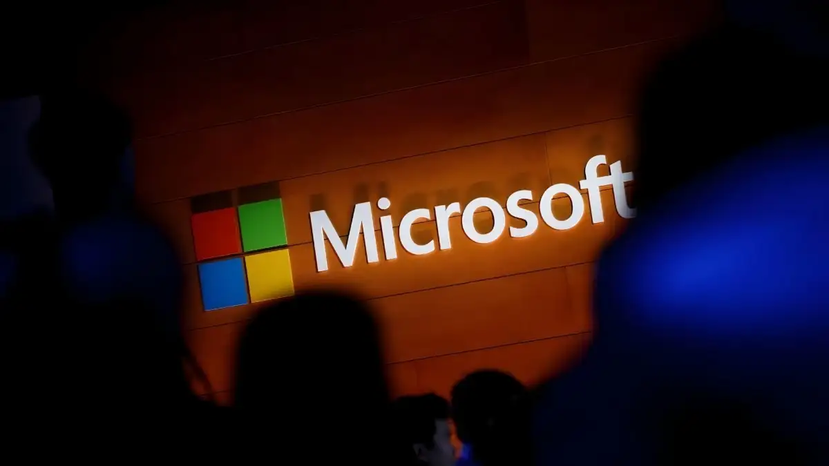 Microsoft Rencanakan PHK 22.000 Karyawan Awal 2026, Apakah Karena Fokus ke AI?