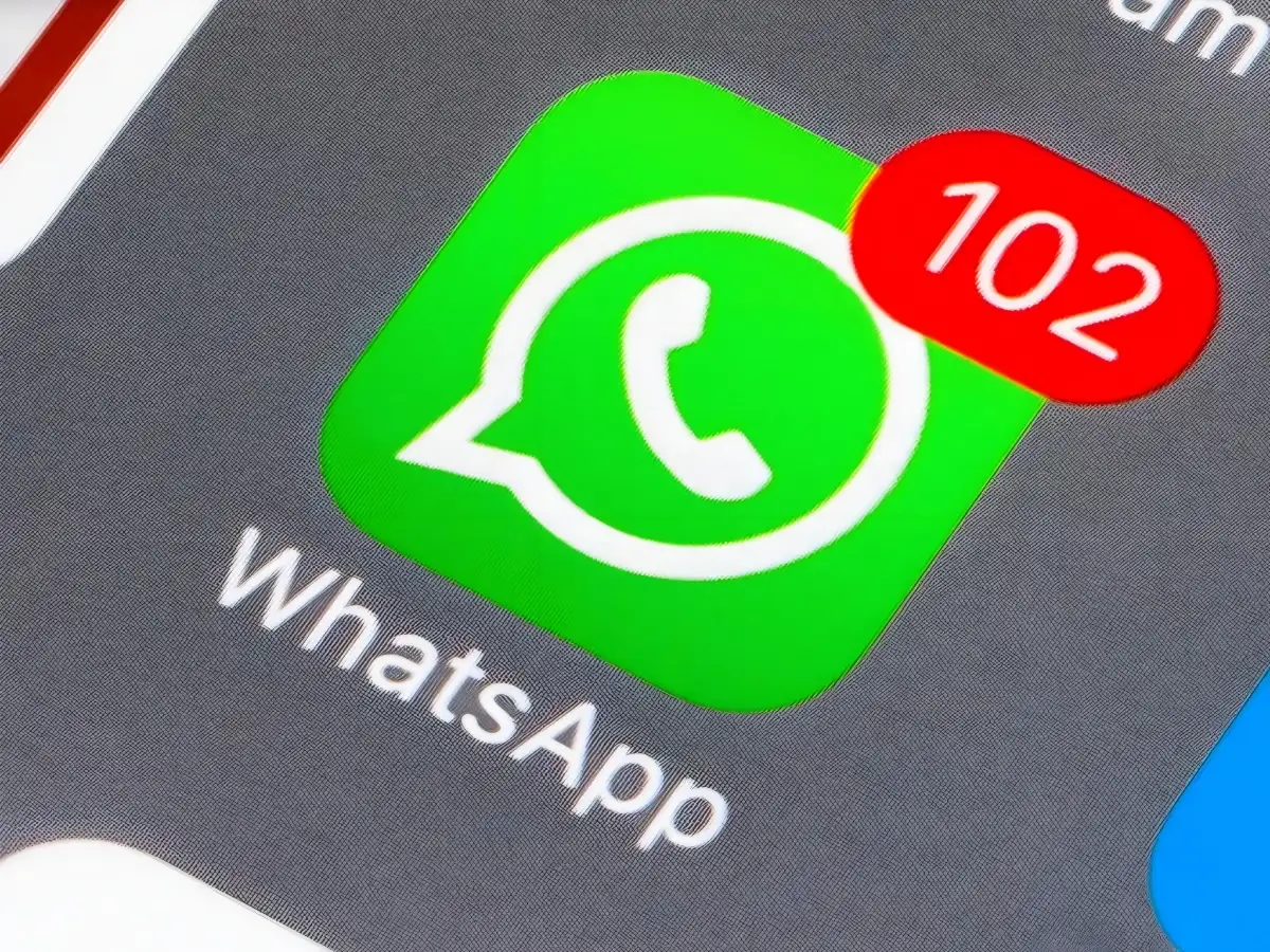 Notifikasi WhatsApp Tiba-Tiba Muncul Saat Aplikasi Dibuka? Ini 5 Solusi Mudahnya