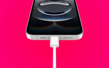 Cara Mengecas HP yang Benar Agar Baterai Awet dan Perangkat Tidak Cepat Rusak 9 Panduan Mengecas HP dengan Benar untuk Memperpanjang Umur Baterai