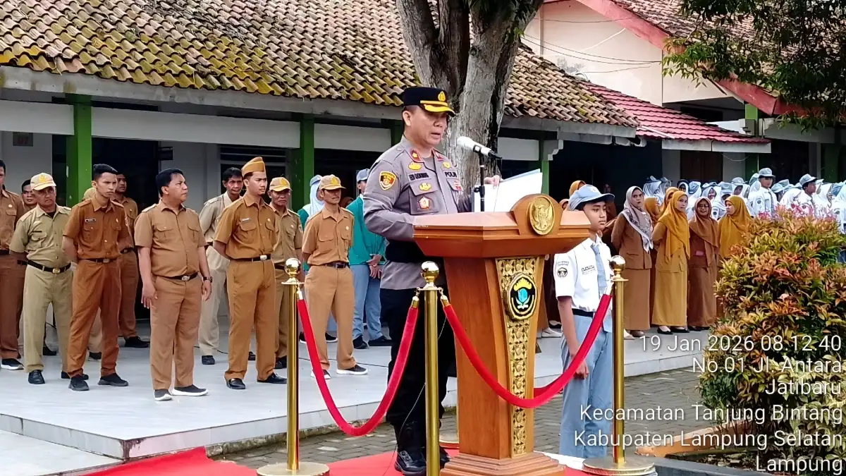 Polsek Tanjung Bintang Sambangi Sekolah, Edukasi Pelajar soal Etika Bermedsos dan Bahaya Tindak Pidana