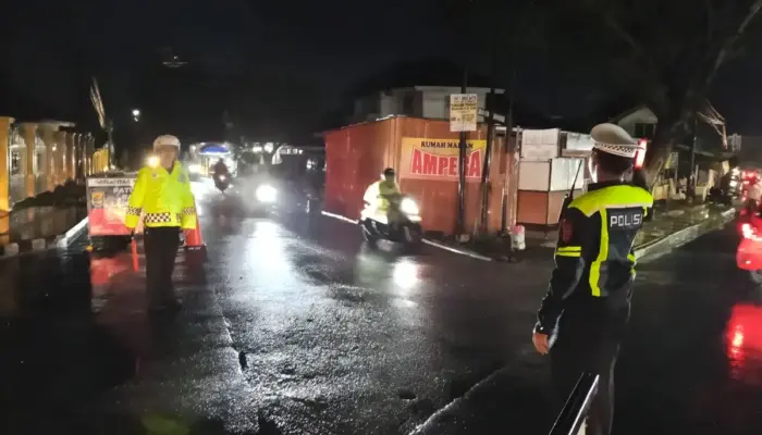 Rekayasa Lalu Lintas Polres Metro, Perayaan Malam Tahun Baru 2026 Berlangsung Aman dan Lancar