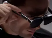 ASUS Rilis ROG XREAL R1 AR: Kacamata Gaming Wearable dengan Layar Virtual 171 Inci