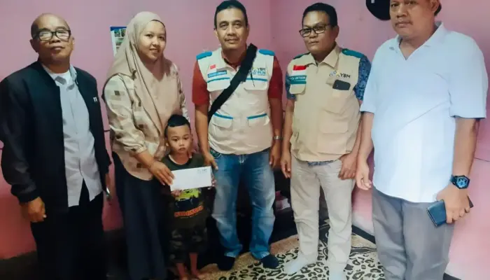 YBM PLN UP3 Tanjungkarang Salurkan Bantuan Pengobatan bagi Anak Penderita Jantung Bawaan Kompleks