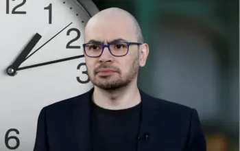 Bos Google DeepMind Hidup di Jam 1 Pagi, Pola Tidur Unik Demi Inovasi AI 3 Bos Google DeepMind Mulai Aktivitas Jam 1 Pagi, Ini Pola Tidurnya yang Unik