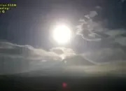 Gunung Semeru Erupsi Pagi Ini, Kolom Abu Tebal Capai 700 Meter Mengarah Timur Laut 12 Erupsi Gunung Semeru, Abu Vulkanik Membumbung 700 Meter ke Timur Laut