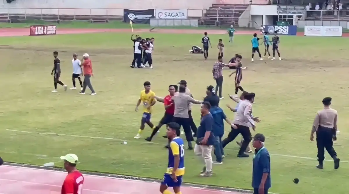 Final Liga 4 Lampung Berakhir Chaos, Wasit Jadi Korban Serangan Official Tim