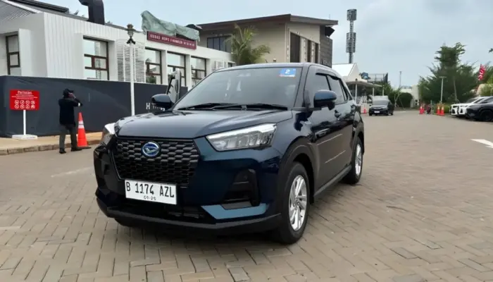Harga Daihatsu Rocky Hybrid Tetap Stabil, Masih di Bawah Rp300 Juta