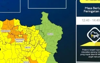 Hujan Lebat & Petir Diprediksi Mengguyur Jabodetabek Hari Ini, Warga Diminta Waspada