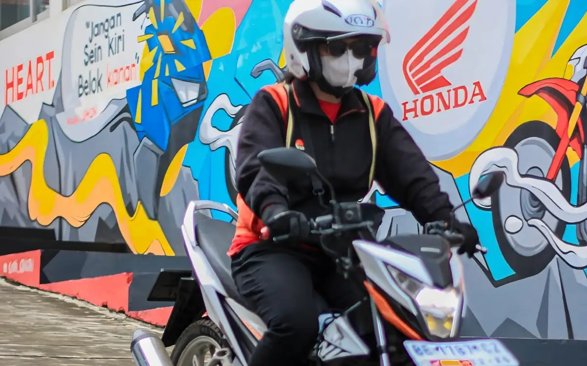 Hujan Lebat Tingkatkan Risiko Kecelakaan, TDM Lampung Bagikan Tips Aman Berkendara