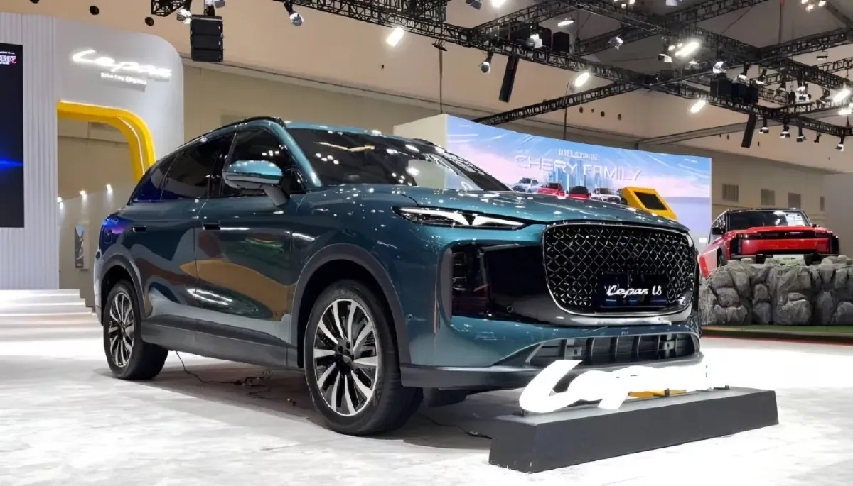 L8 Diluncurkan, PHEV yang Klaim Mengerti Gaya Hidup Pengendara