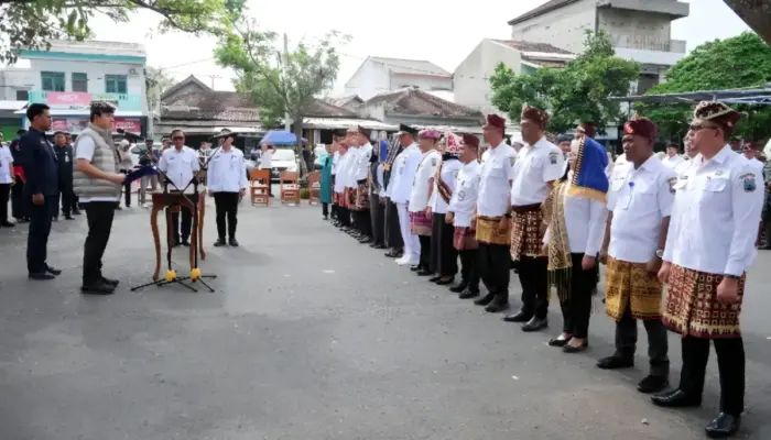 Lantik 22 Pejabat di Pasar Inpres, Bupati Lampung Selatan Ingatkan Realitas Pengabdian dan Penggunaan Anggaran