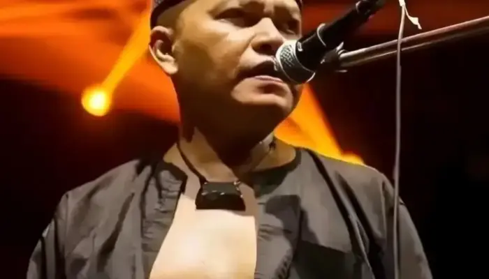 Dunia Musik Punk Indonesia Berduka, Romi Jahat Meninggal Dunia