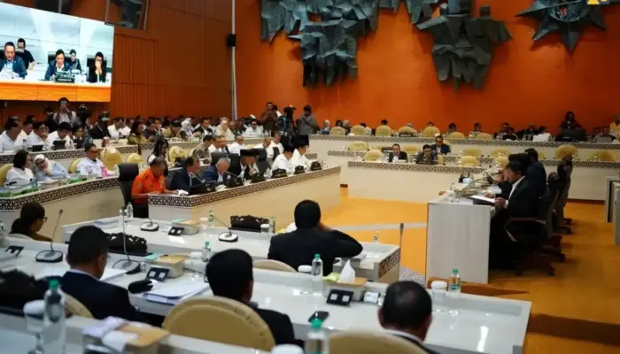 Menteri PU Paparkan Progres Penanganan Pascabencana Sumatera di Raker Komisi V DPR RI