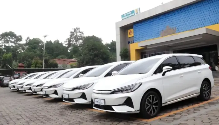 PLN Operasikan Puluhan Mobil Listrik di Lampung Dukung Target Net Zero Emission