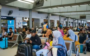 Pemesanan Tiket Kereta Lebaran Meningkat Pesat, Daop 1 Jakarta Catat 178.897 Tiket Terjual