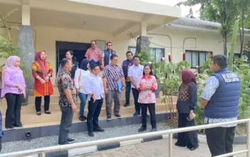 Polda Lampung Bersama Bapanas Sidak RPH di Kalianda, Pastikan Stok Daging Aman Jelang Lebaran 2026 4 Polda Lampung Pastikan Stok Daging Aman Jelang Idulfitri 2026 Saat Sidak RPH Kalianda