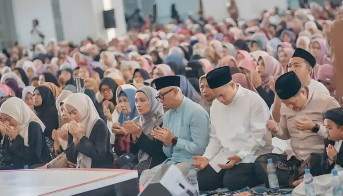 Gubernur Lampung Hadiri Doa untuk Negeri di Masjid Raya Al-Bakrie