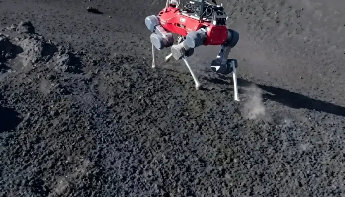 Robot Anjing “Vulkanolog” Taklukkan Gunung Etna, Buka Era Baru Prediksi Letusan