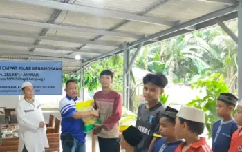 Zulkifli Anwar Tanamkan 4 Pilar Kebangsaan pada Anak Yatim di Lampung Selatan
