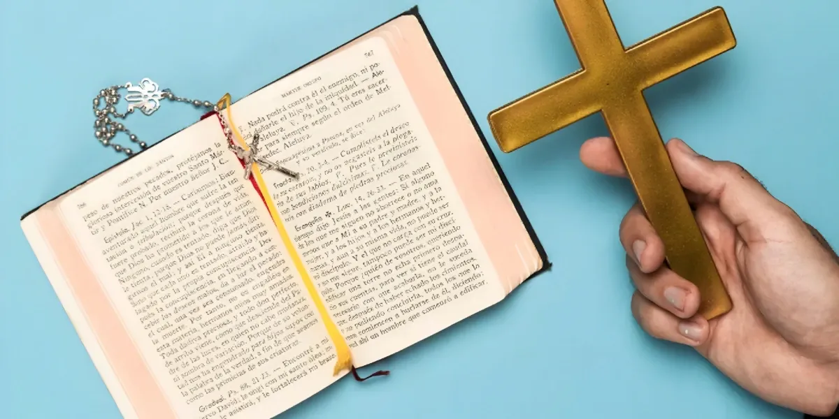 15 Ayat Pilihan Kisah Para Rasul tentang Tuntunan Roh Kudus